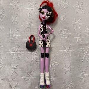 Monster High Operetta Doll Skulltimate Roller Maze
